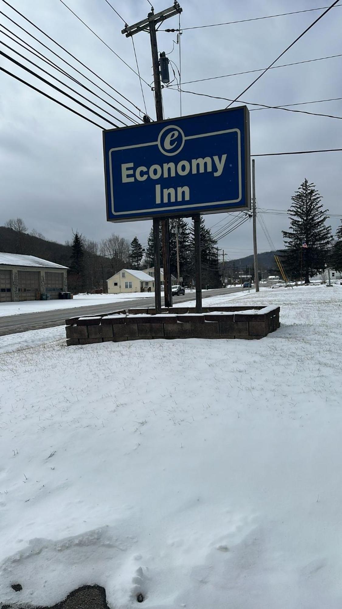 Economy Inn Alfred Exterior foto